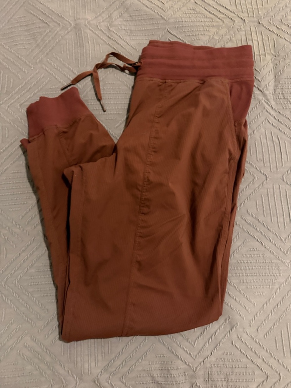 Lululemon Brown Drawstring Joggers